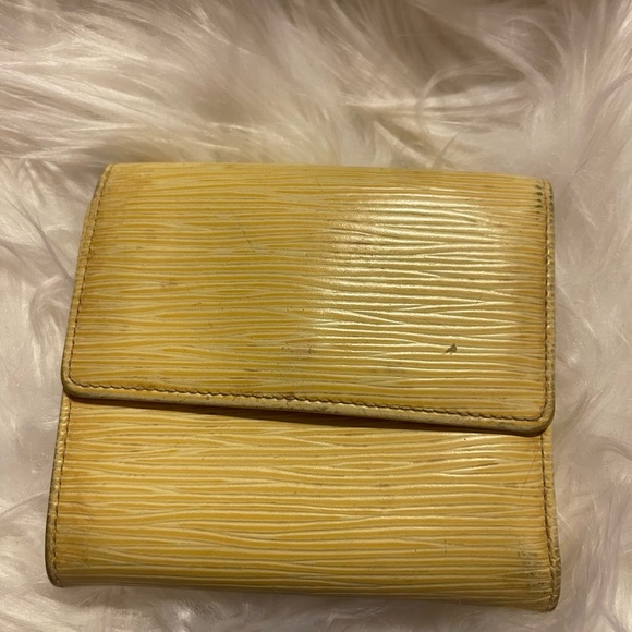 Louis Vuitton Elise Wallet - Picture 2 of 7